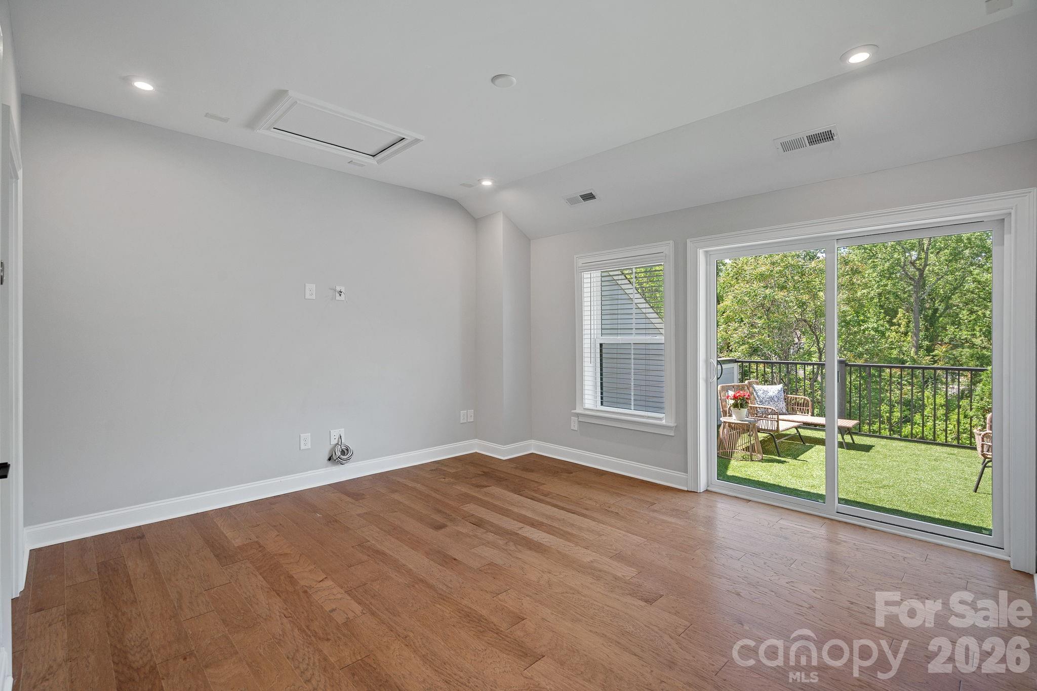 2543 Deacon Avenue Charlotte NC 28204