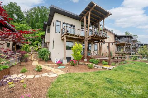 34 River Run Asheville NC 28804