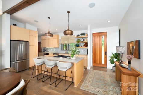34 River Run Asheville NC 28804