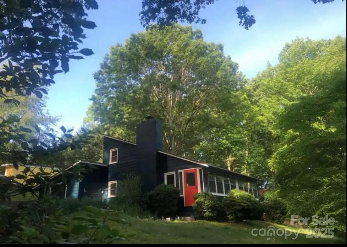 72 Taylor Avenue Waynesville NC 28786
