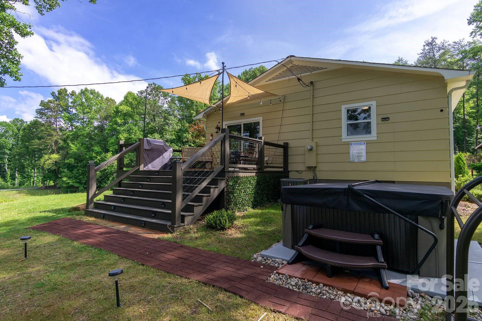 29 Friendly Drive Old Fort NC 28762