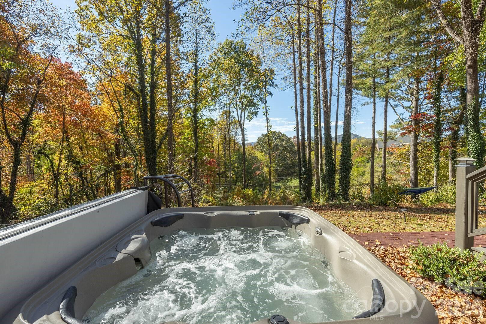 29 Friendly Drive Old Fort NC 28762