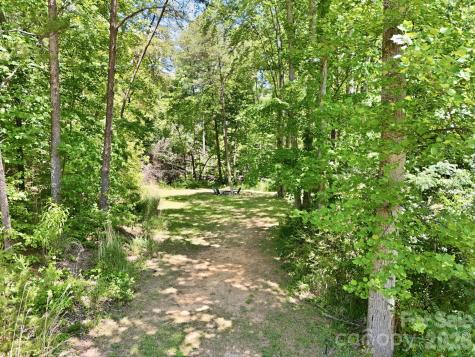 29 Friendly Drive Old Fort NC 28762