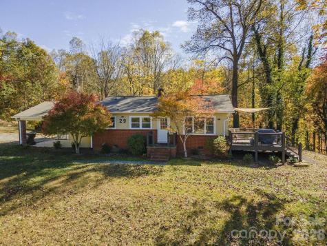 29 Friendly Drive Old Fort NC 28762