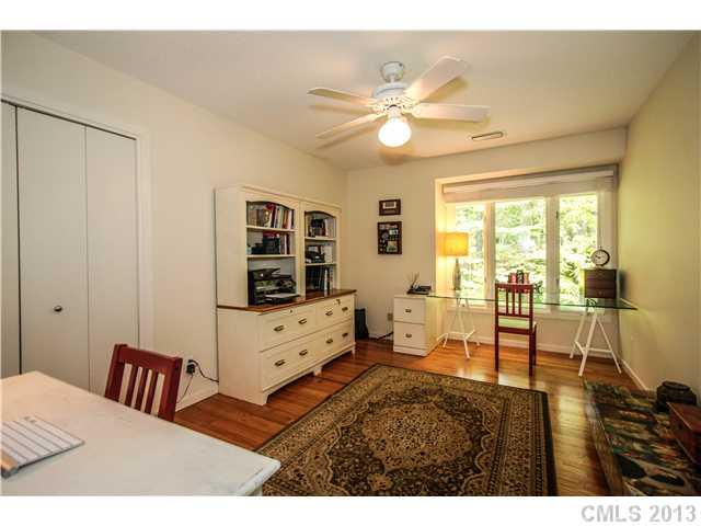 3313 Ravencliff Drive Charlotte NC 28226