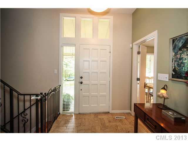 3313 Ravencliff Drive Charlotte NC 28226