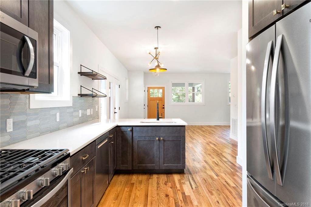 73 Downing Street Asheville NC 28806