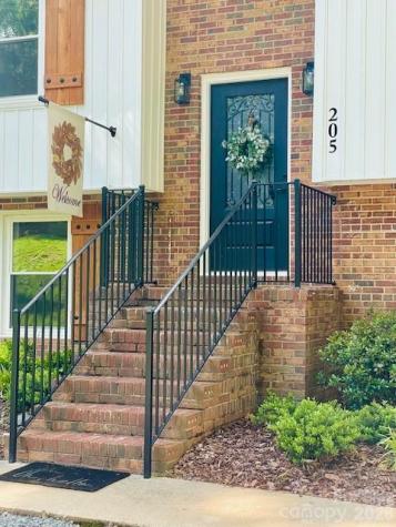 205 Redding Road Stanley NC 28164