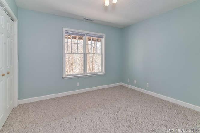 27 Hawk View Drive Asheville NC 28804