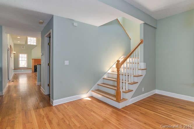 27 Hawk View Drive Asheville NC 28804
