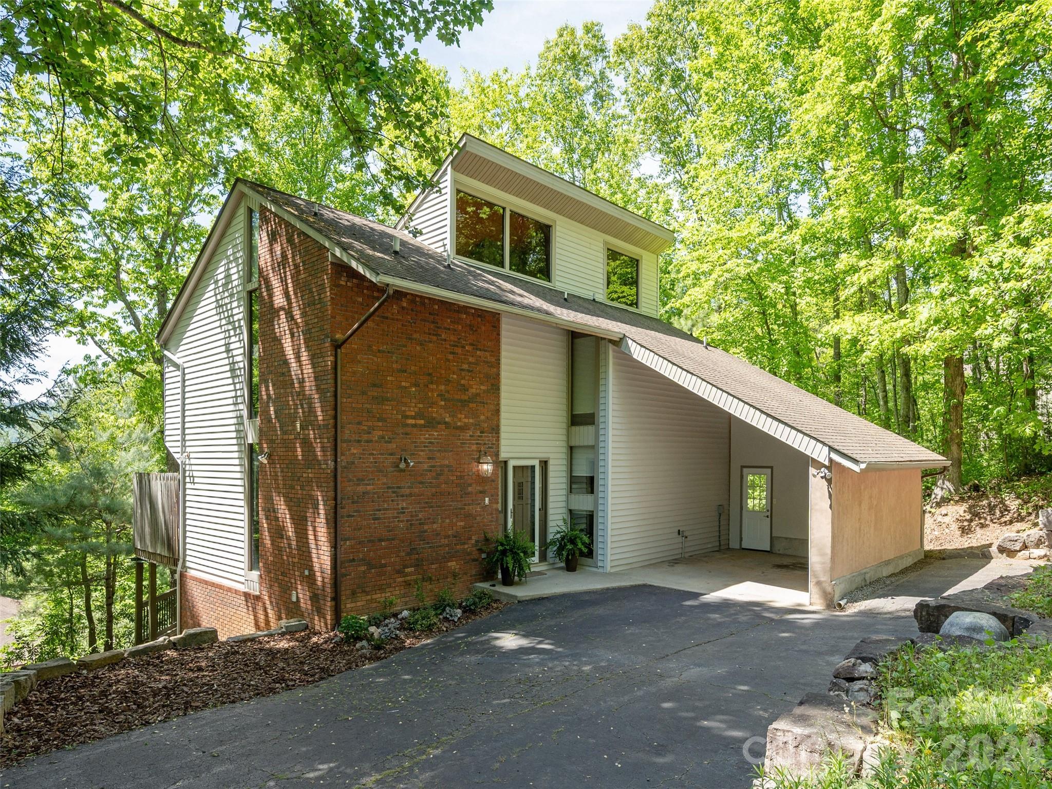 142 Sequoyah Hills Drive Fletcher NC 28732