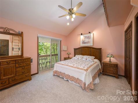 142 Sequoyah Hills Drive Fletcher NC 28732