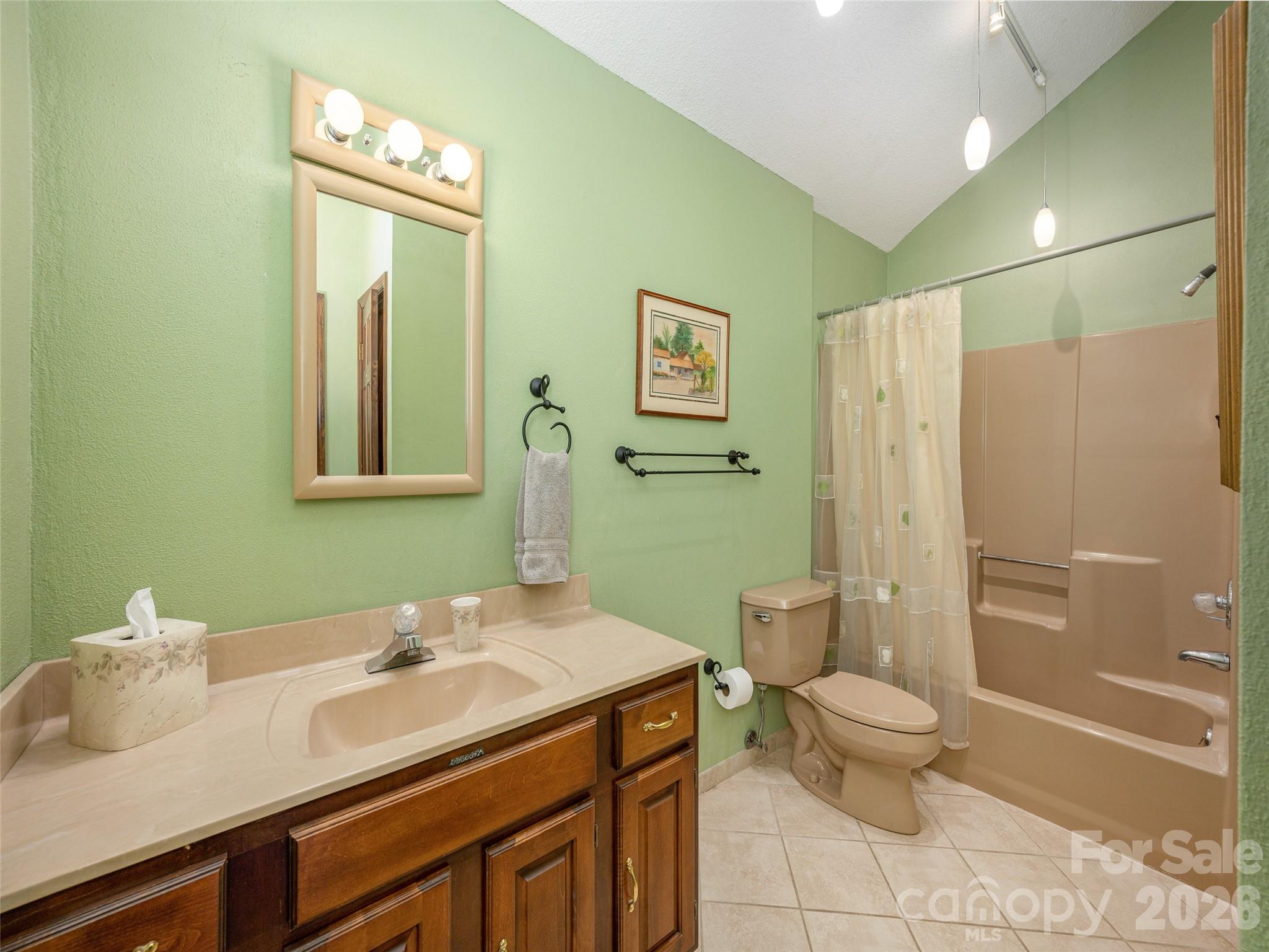 142 Sequoyah Hills Drive Fletcher NC 28732