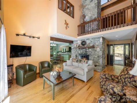 142 Sequoyah Hills Drive Fletcher NC 28732
