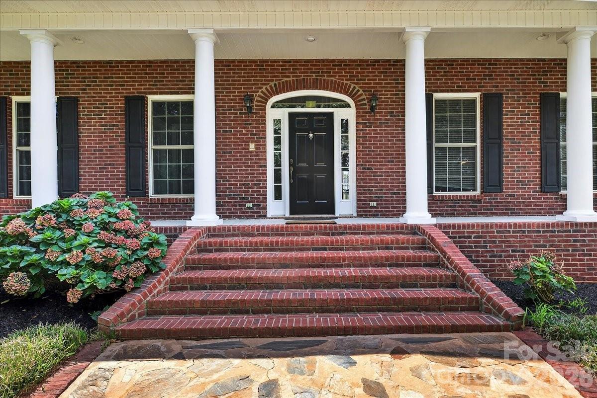 498 Johnson Dairy Road Mooresville NC 28115