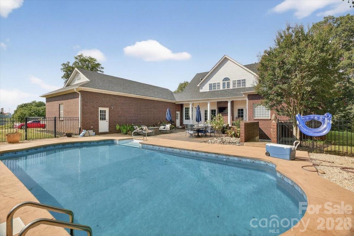 498 Johnson Dairy Road Mooresville NC 28115