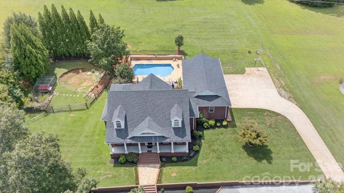 498 Johnson Dairy Road Mooresville NC 28115