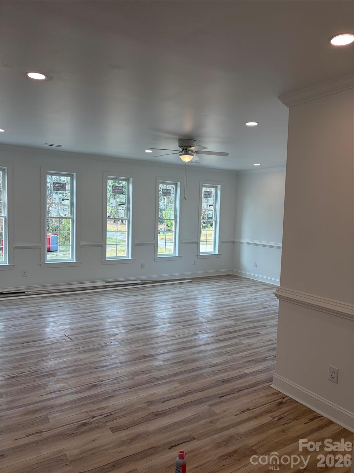 2038 Autumn Drive Kinston NC 28501
