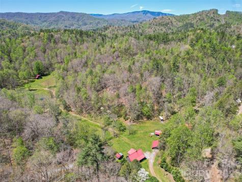 647 Indian Springs Road Clyde NC 28721