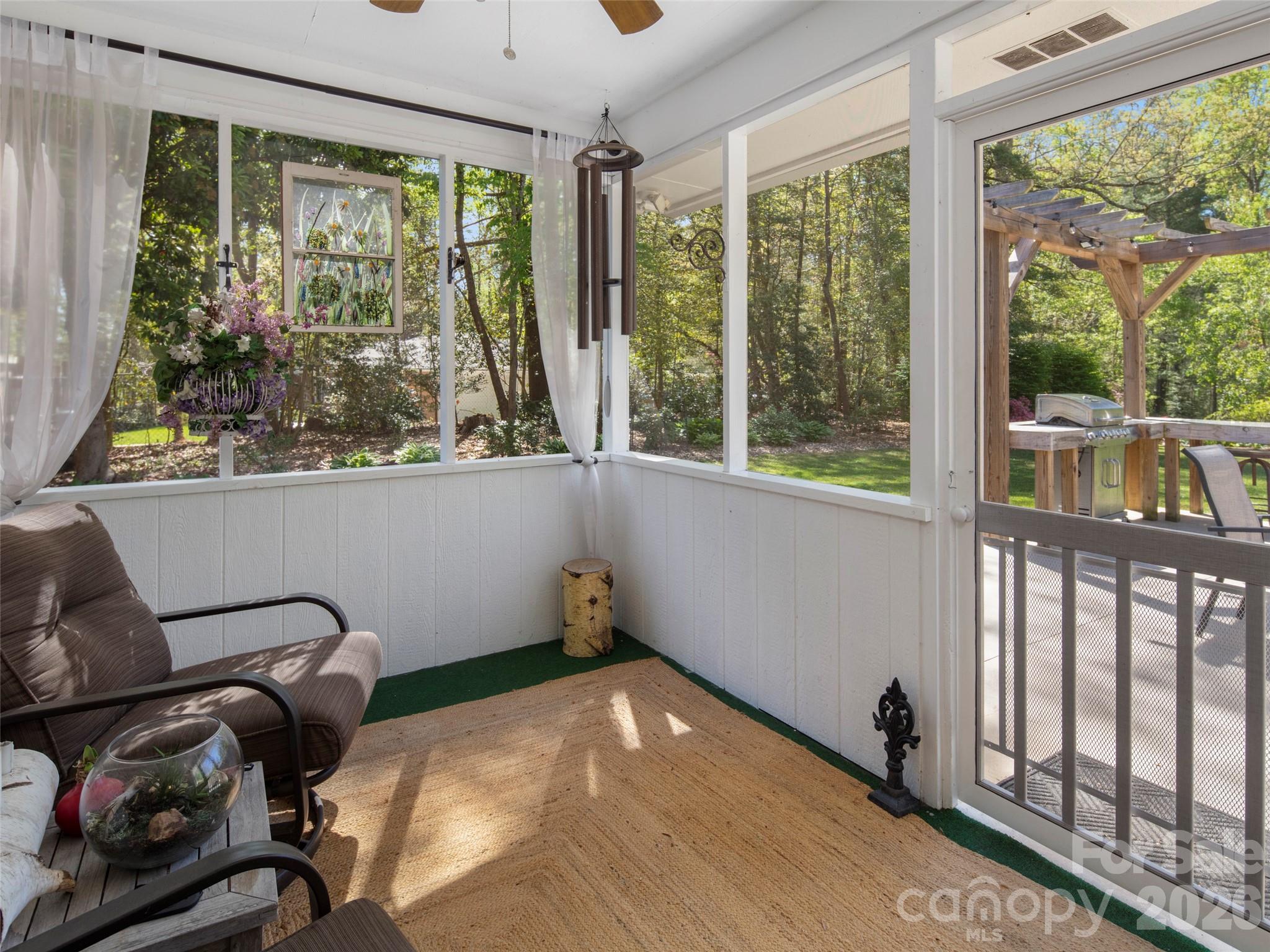304 Wood Dale Drive Hendersonville NC 28791