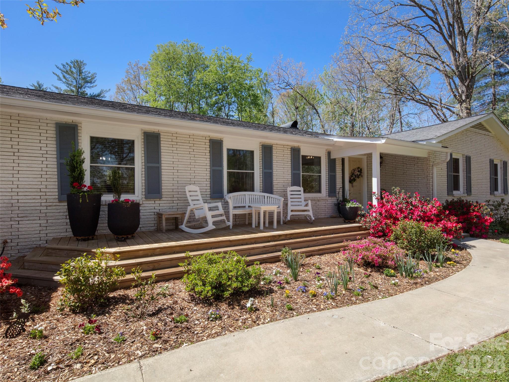 304 Wood Dale Drive Hendersonville NC 28791