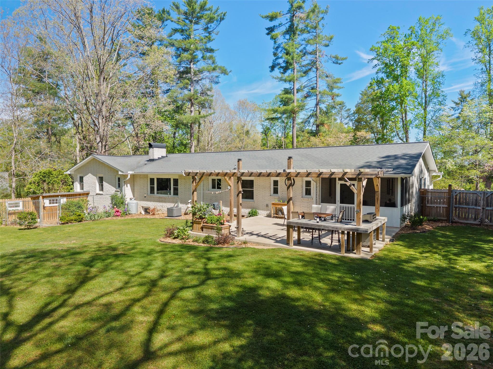 304 Wood Dale Drive Hendersonville NC 28791