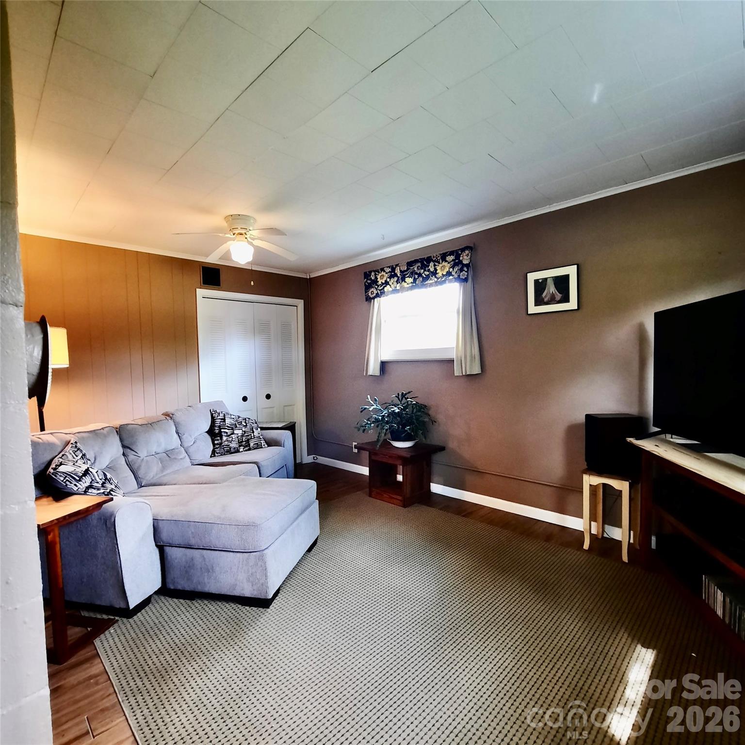 604 Substation Street Hendersonville NC 28792