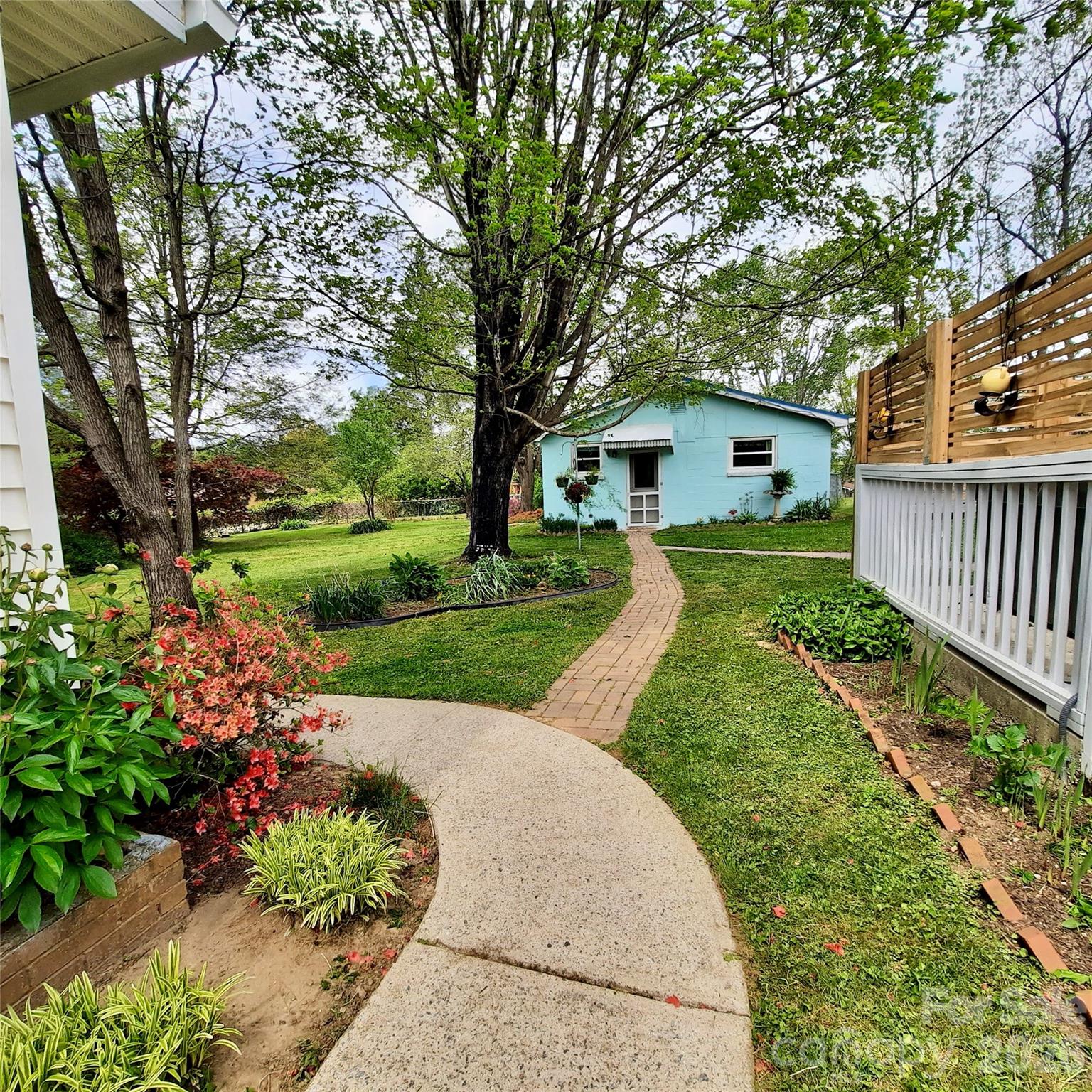 604 Substation Street Hendersonville NC 28792