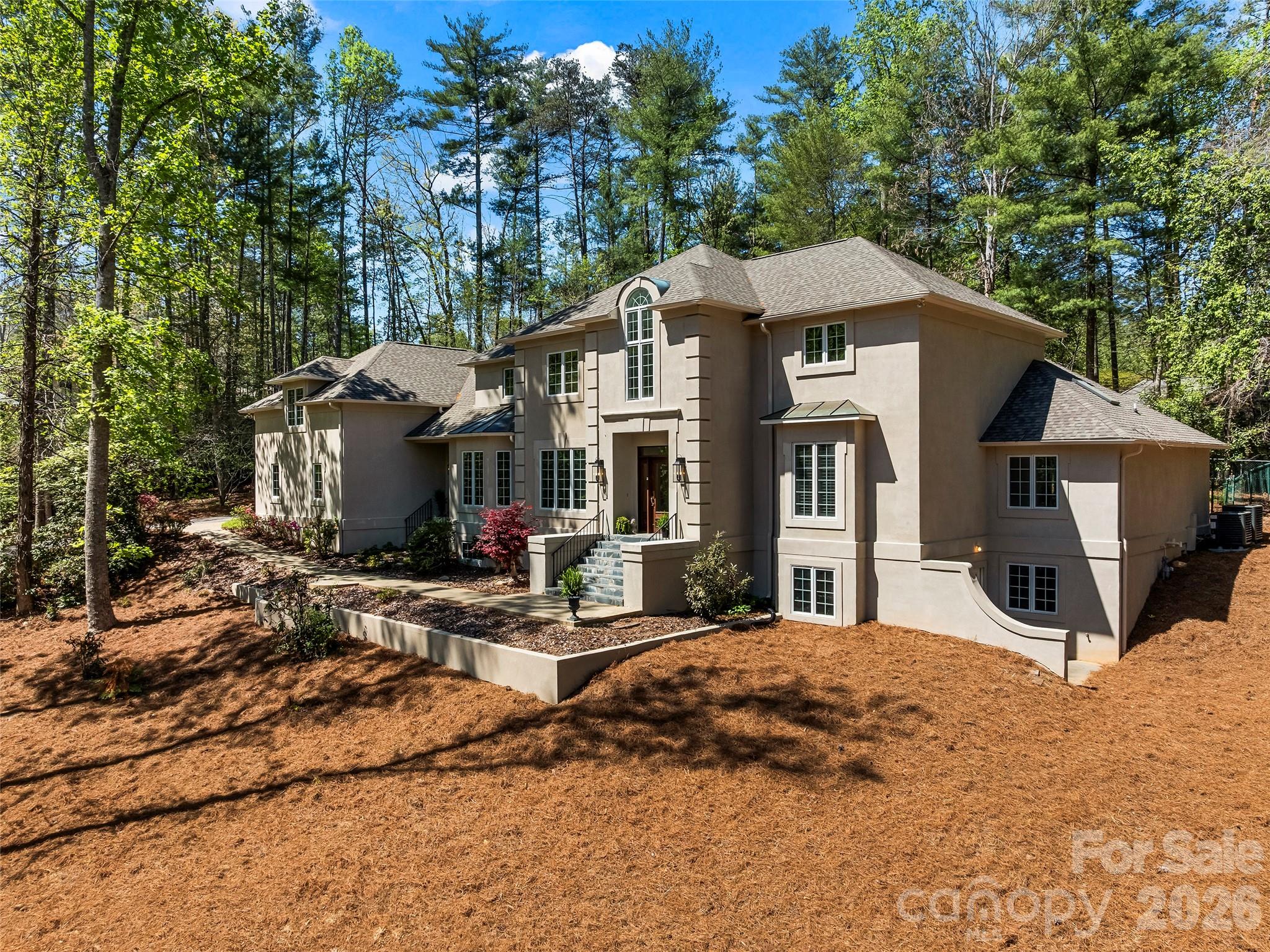 3 Fir Tree Lane Asheville NC 28803