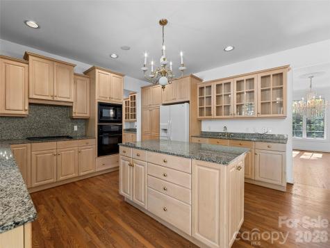 3 Fir Tree Lane Asheville NC 28803