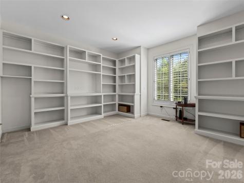 3 Fir Tree Lane Asheville NC 28803