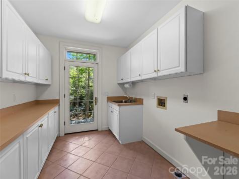 3 Fir Tree Lane Asheville NC 28803