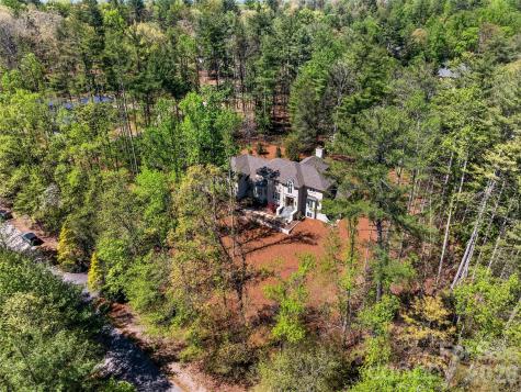 3 Fir Tree Lane Asheville NC 28803