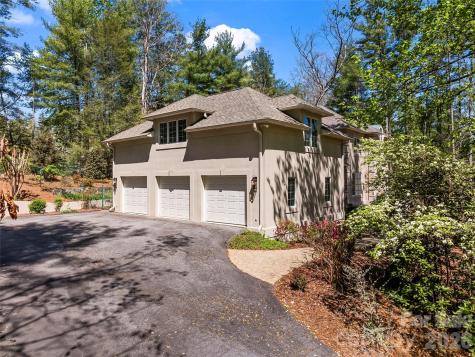3 Fir Tree Lane Asheville NC 28803