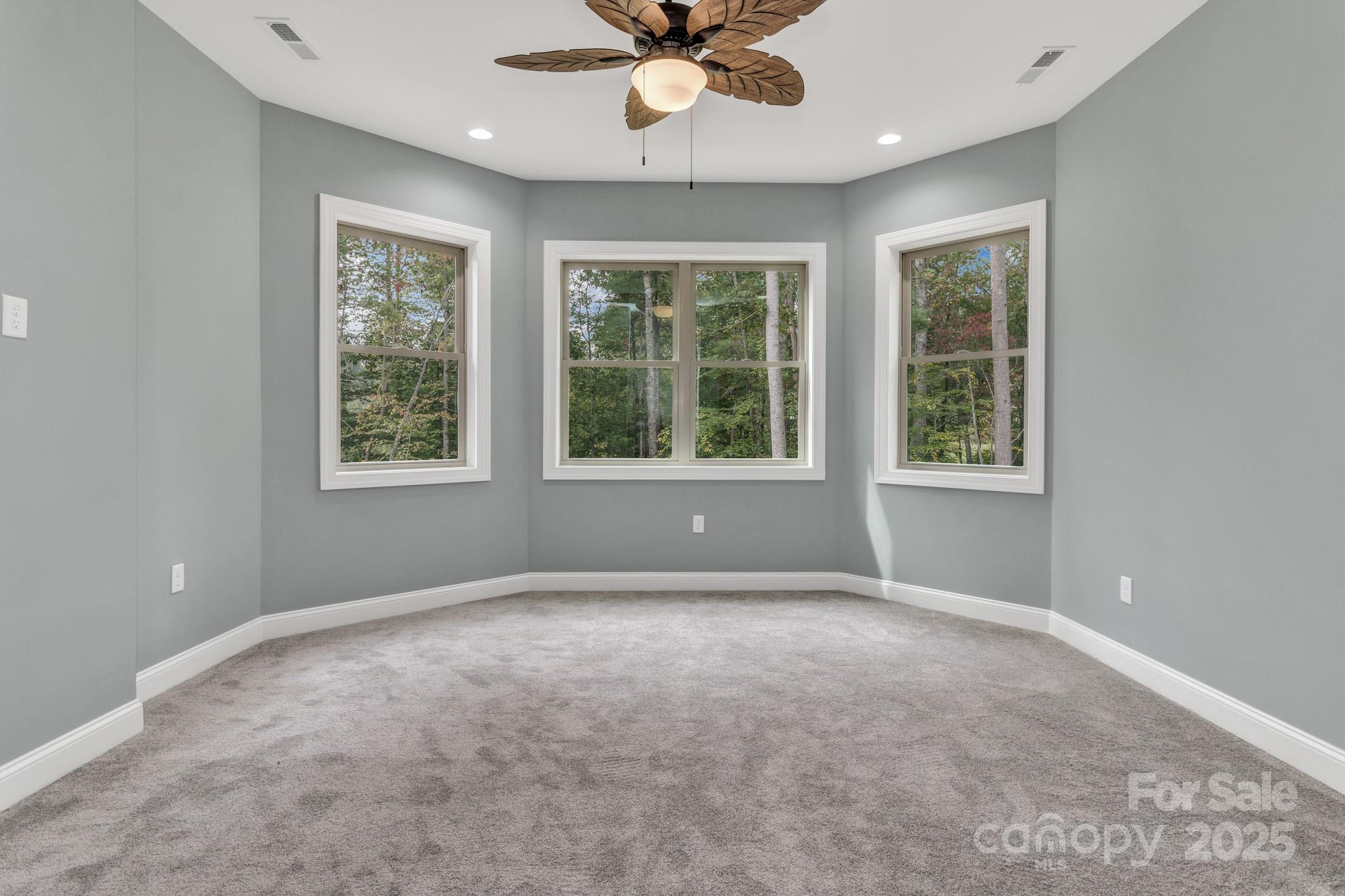926 Settlers Trail Mars Hill NC 28754