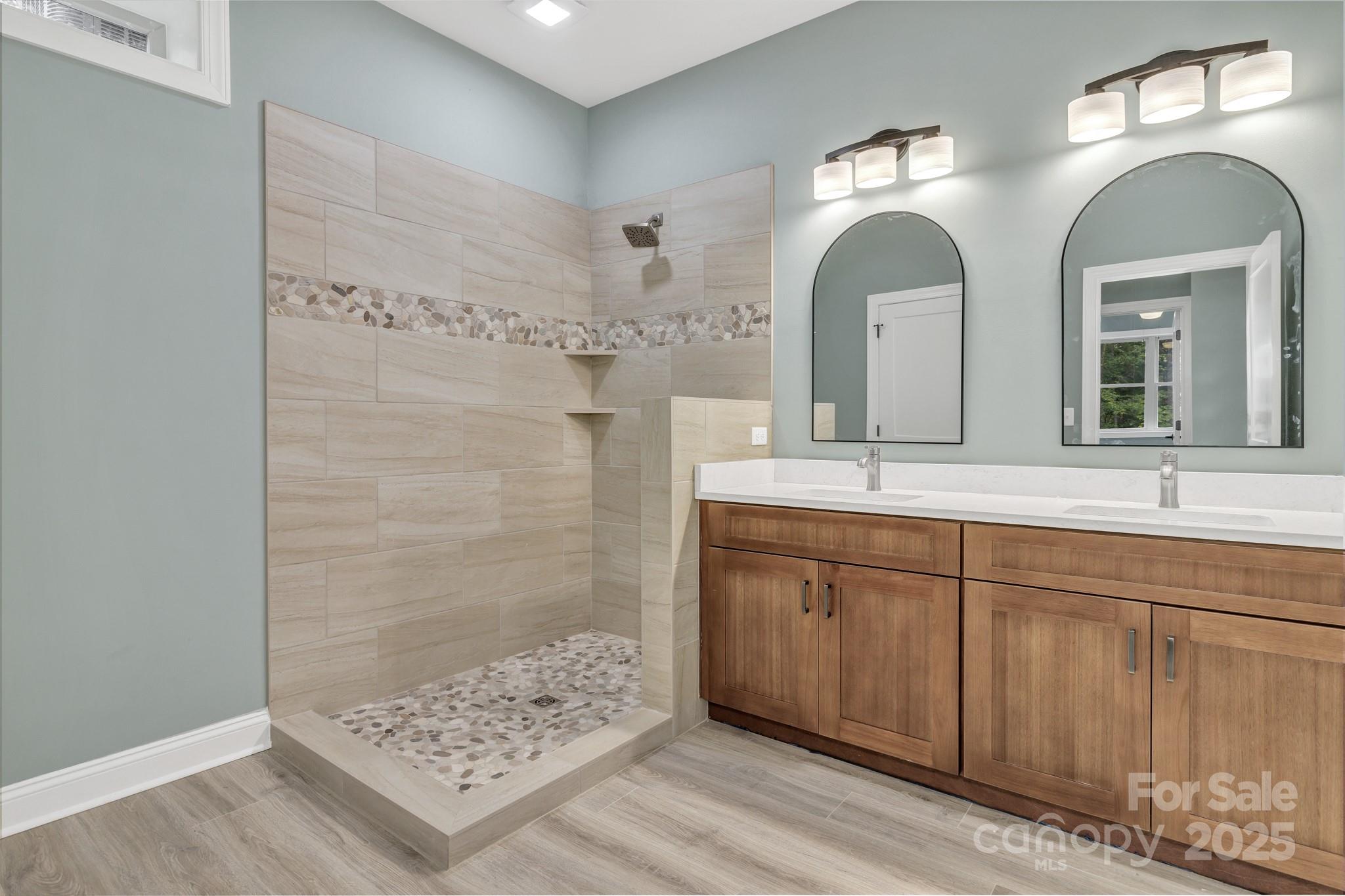 926 Settlers Trail Mars Hill NC 28754