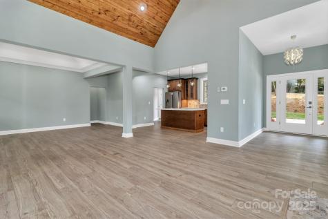 926 Settlers Trail Mars Hill NC 28754