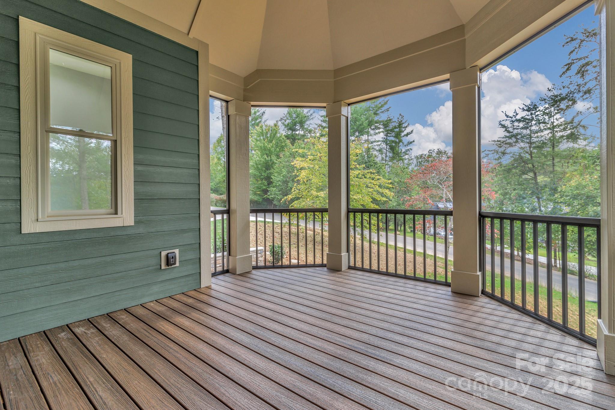 926 Settlers Trail Mars Hill NC 28754