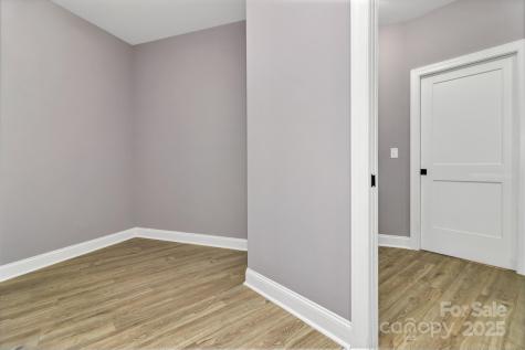 926 Settlers Trail Mars Hill NC 28754