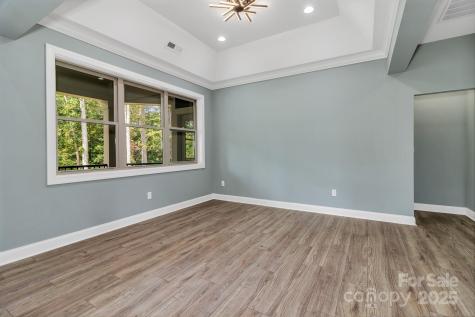 926 Settlers Trail Mars Hill NC 28754
