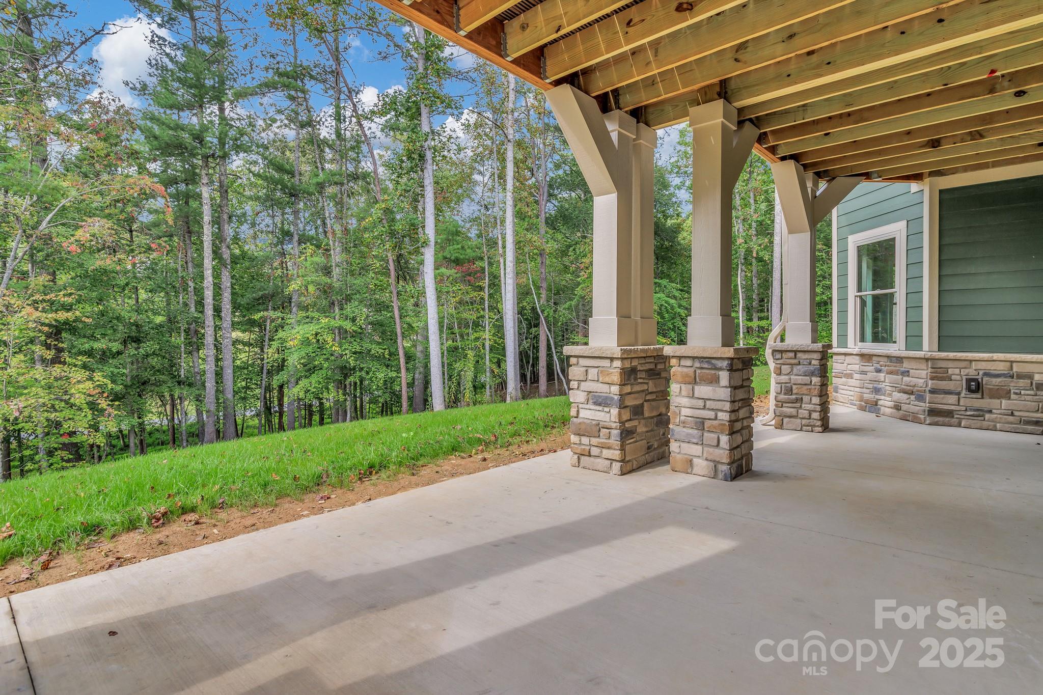 926 Settlers Trail Mars Hill NC 28754