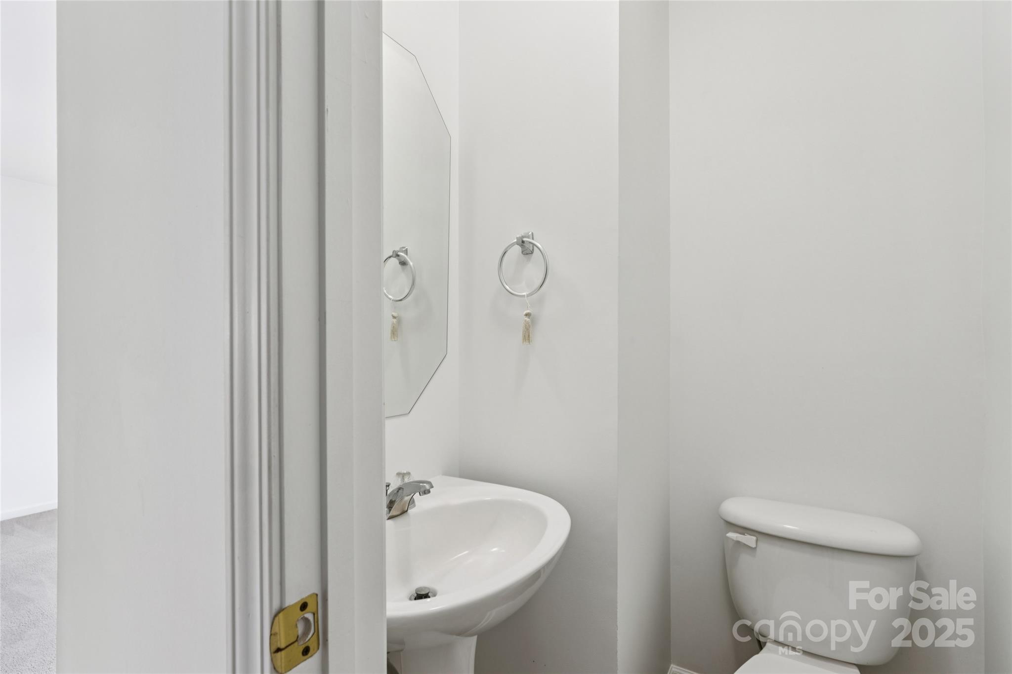10032 Treeside Lane Matthews NC 28105