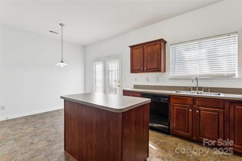 10032 Treeside Lane Matthews NC 28105