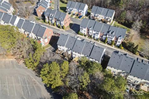10032 Treeside Lane Matthews NC 28105