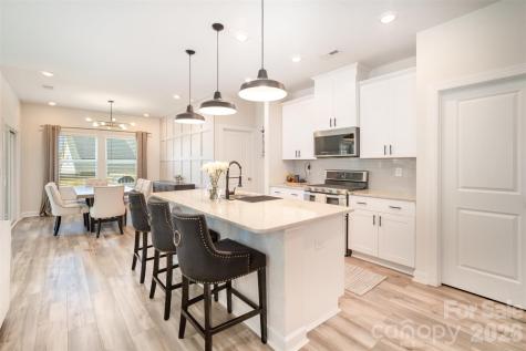 4424 Bright Road Charlotte NC 28214