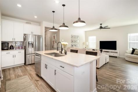 4424 Bright Road Charlotte NC 28214