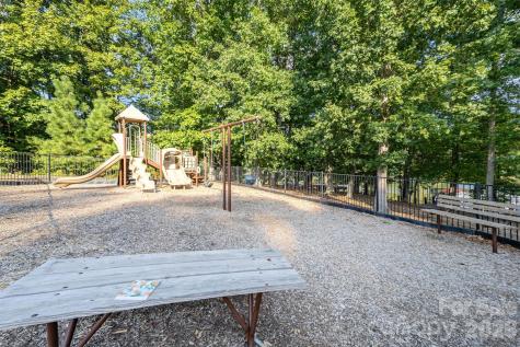 4424 Bright Road Charlotte NC 28214
