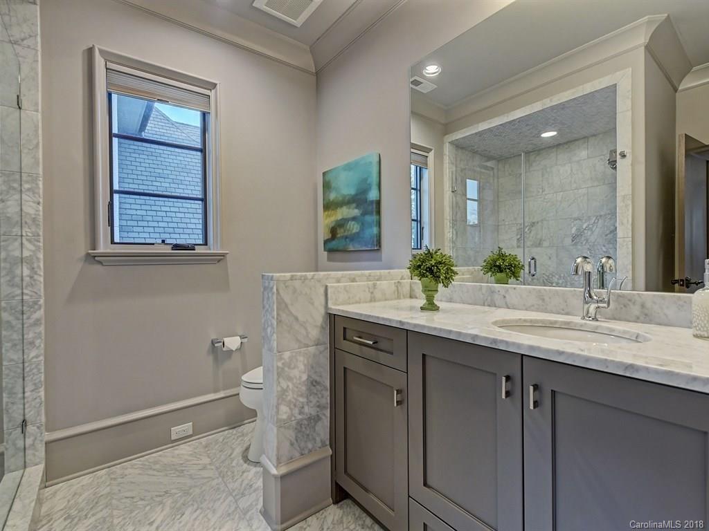 5924 Saint John Lane Charlotte NC 28210