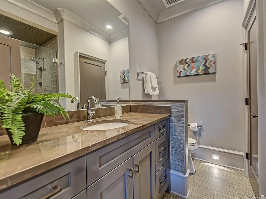 5924 Saint John Lane Charlotte NC 28210
