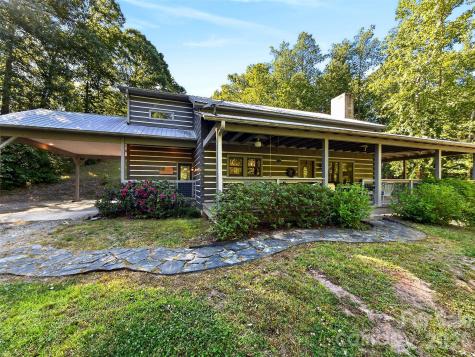584 Clear Spring Trail Nebo NC 28761